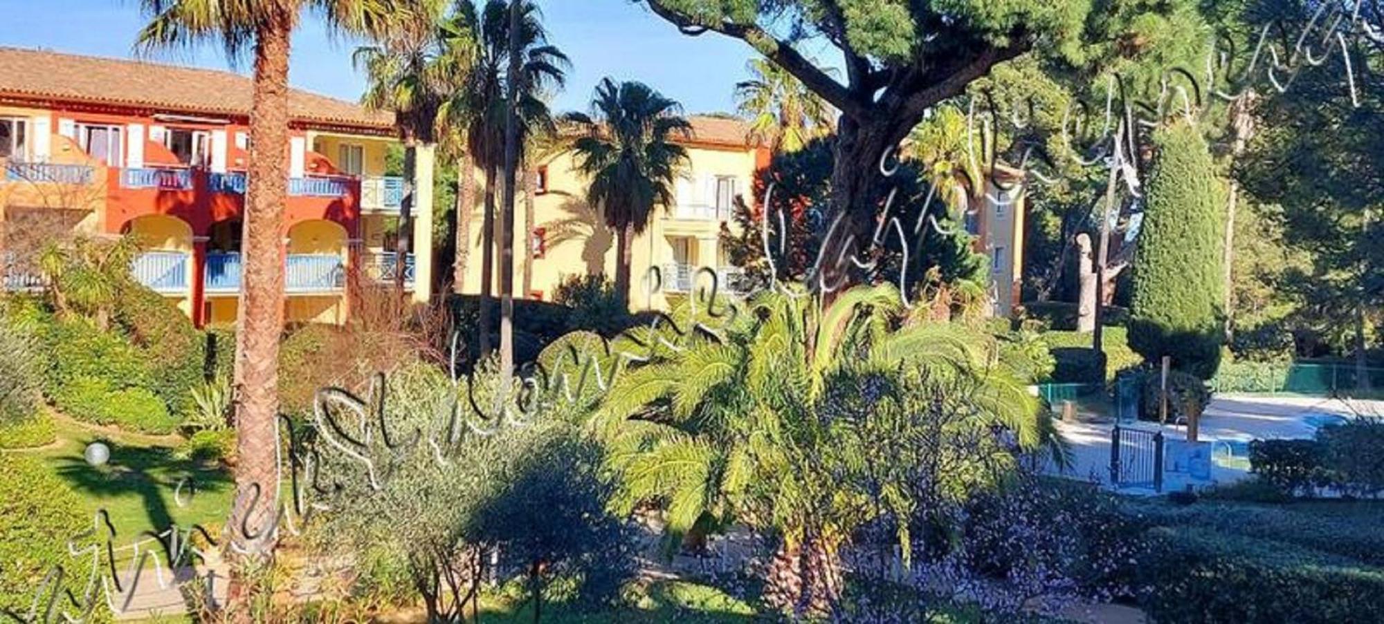 Magnifique Parc De La Presqu'Ile Avec Piscine Et Plage Face A Porquerolles ! Hyères Eksteriør billede