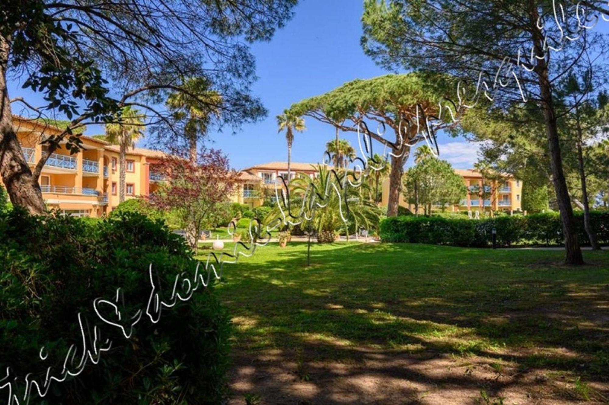 Magnifique Parc De La Presqu'Ile Avec Piscine Et Plage Face A Porquerolles ! Hyères Eksteriør billede